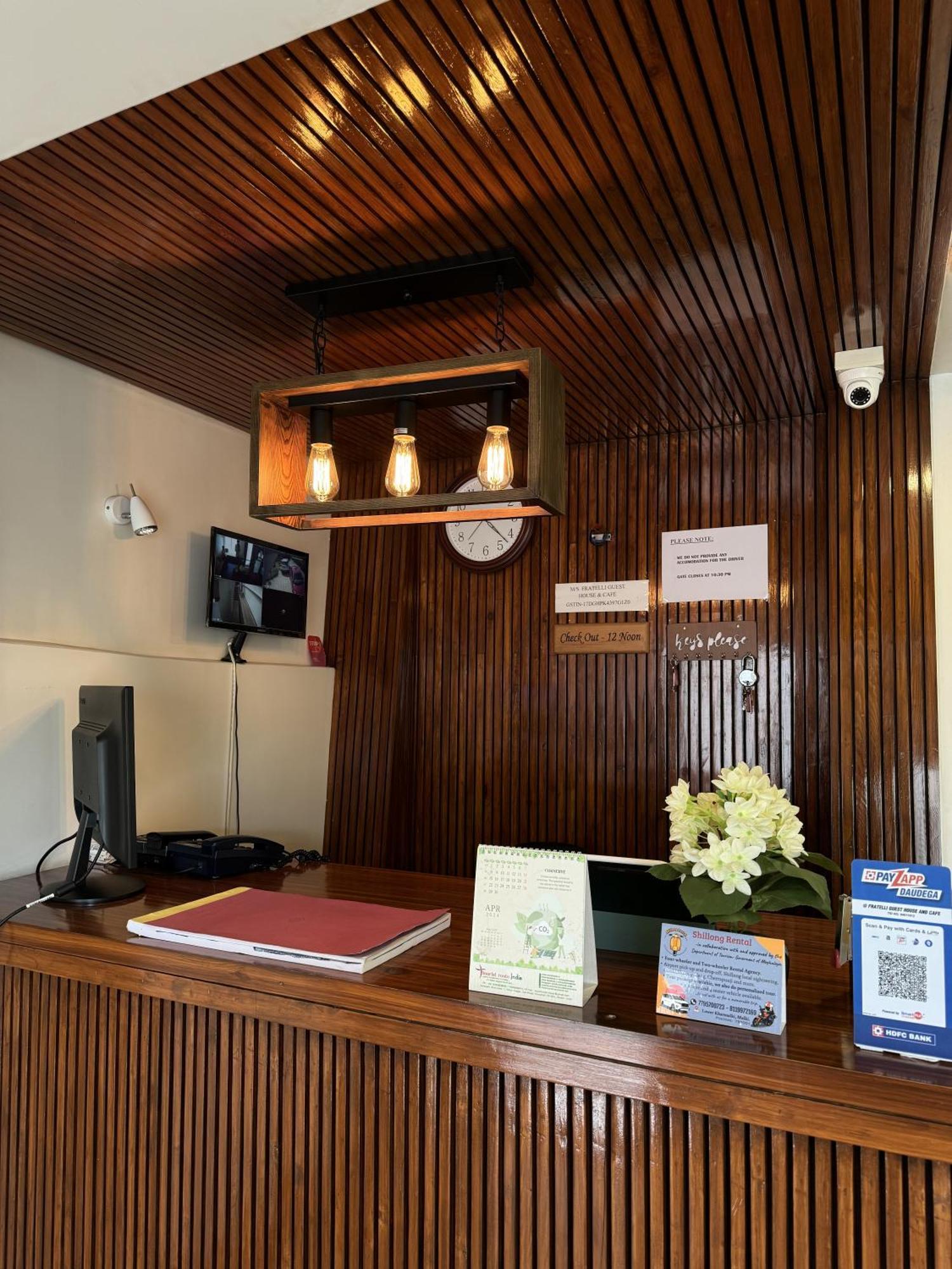 Fratelli Guest House Shillong Extérieur photo
